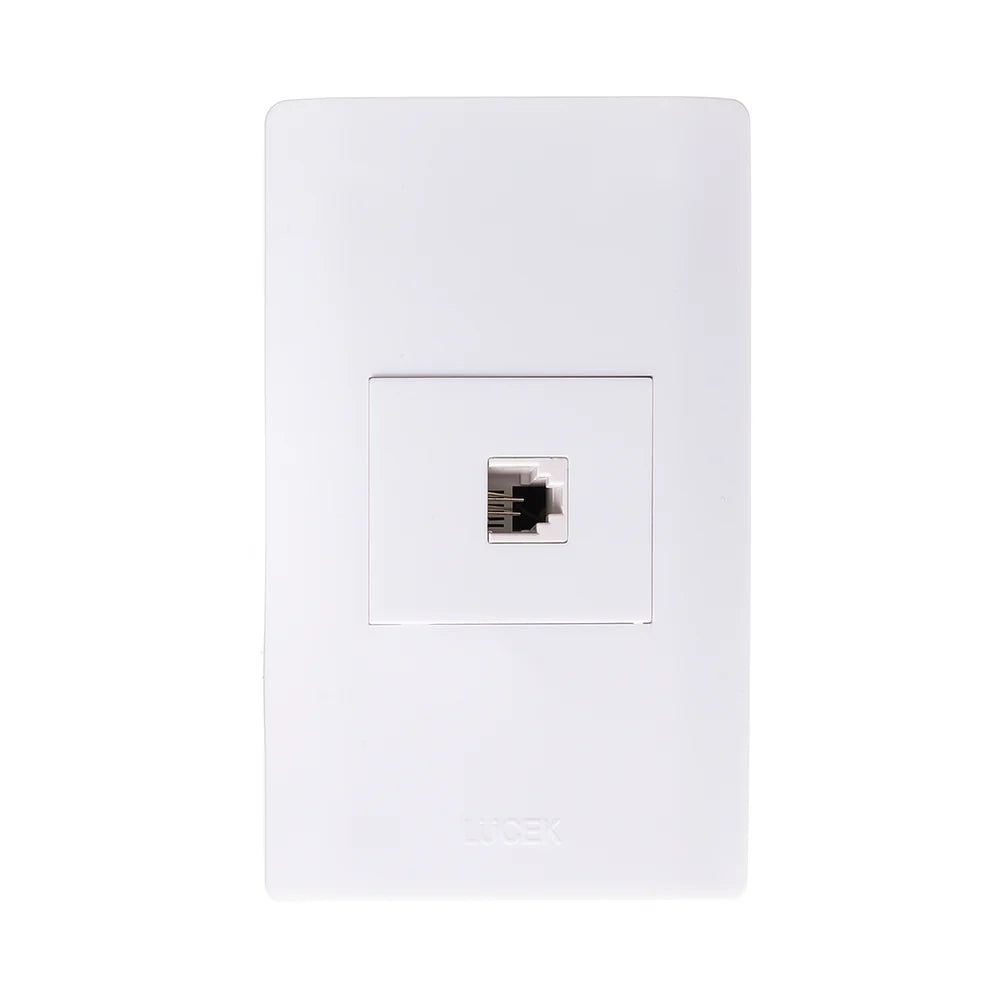 PLACA CON TOMA DE TELÉFONO.