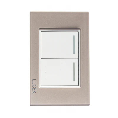 PLACA CON 1 INTERRUPTOR SENCILLO Y 1 DE ESCALERA DE 1.5 MÓDULOS CRISTAL