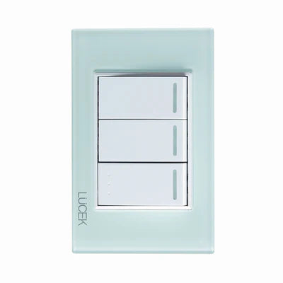 PLACA CON 2 INTERRUPTORES SENCILLOS Y 1 DE ESCALERA DE 1 MÓDULO CRISTAL DORADO MARFIL.